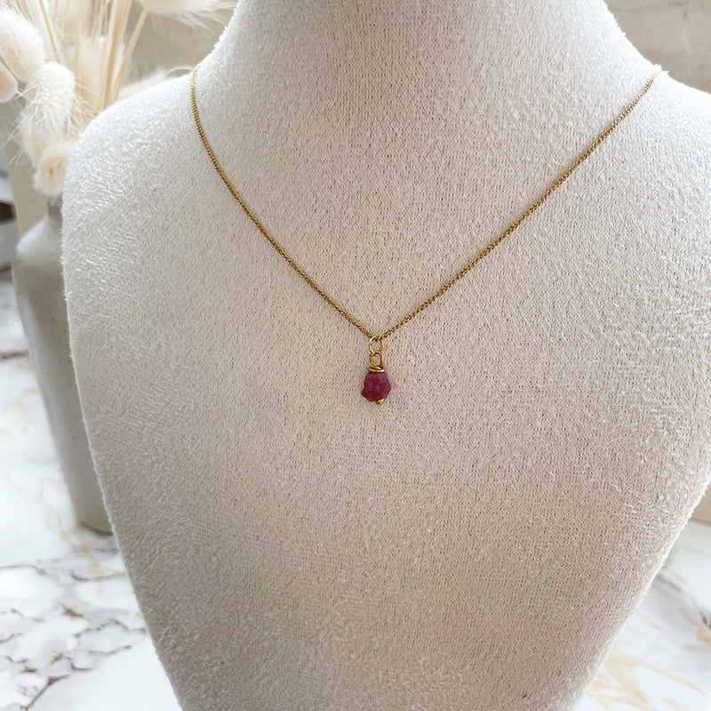 Birthstone ketting Juli - Robijn